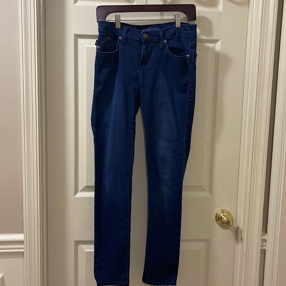 Rock & Republic Berlin skinny jeans. Size 4. Dark blue wash.
